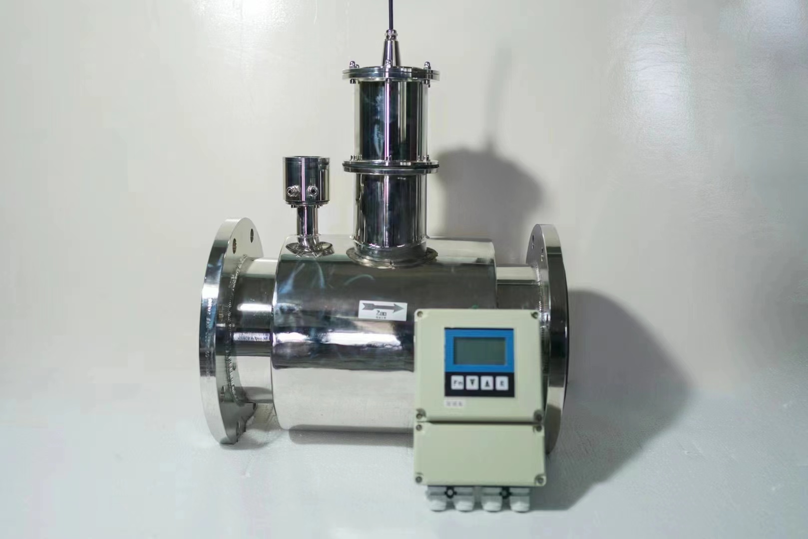 發揮非滿管電磁流量計優勢，開啟不滿流管道流量測量新篇章